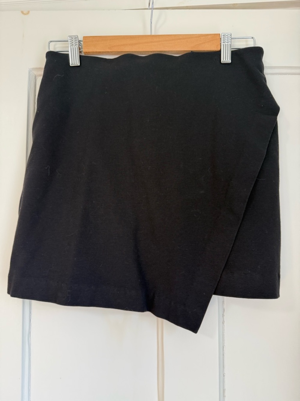 Ann Taylor | Black Women’s Mini Skirt Sleek Asymmetric Style Wrap | 4